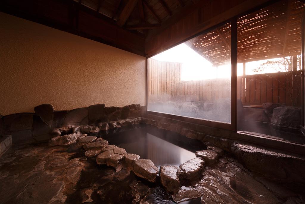 Yufuin Ryokan Tadaima Екстериор снимка