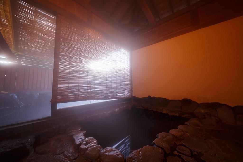 Yufuin Ryokan Tadaima Екстериор снимка